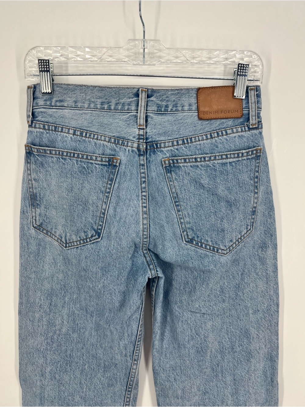 Aritzia Denim Forum The 90s Iggy Lo-Rise Baggy Jeans | 24 - Picture 5 of 9